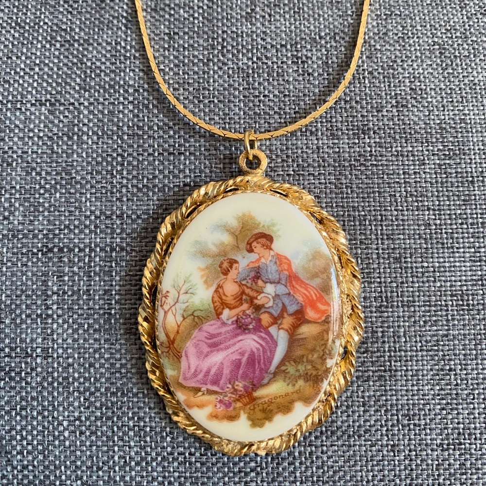 Vintage Fragonard Courting Couple  Pendant